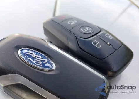 2015 Ford Fusion Titanium из США, поврежденный, VIN 3FA6P0K95FR276920
